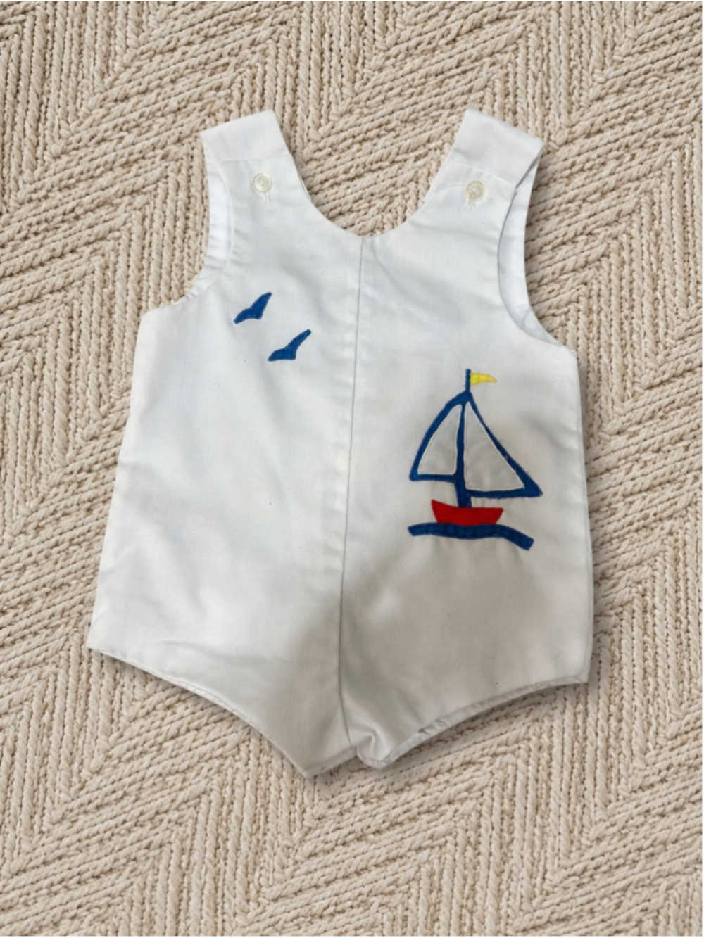 Nursery Rhyme Belk Baby Boy Sailboat Jon Jon Romper White Nautical 12-18M Est.